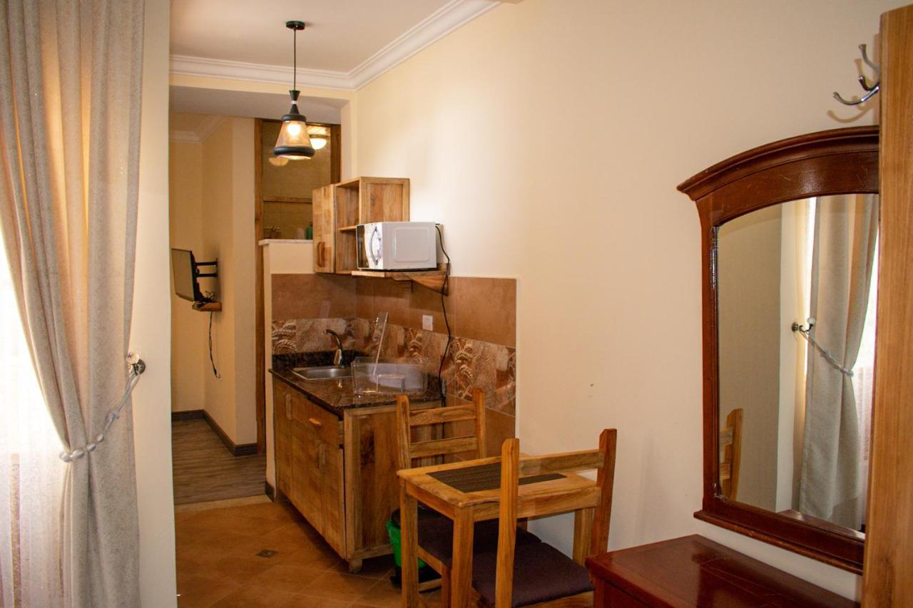 Choice Guest House 2 アジス・アベバ エクステリア 写真