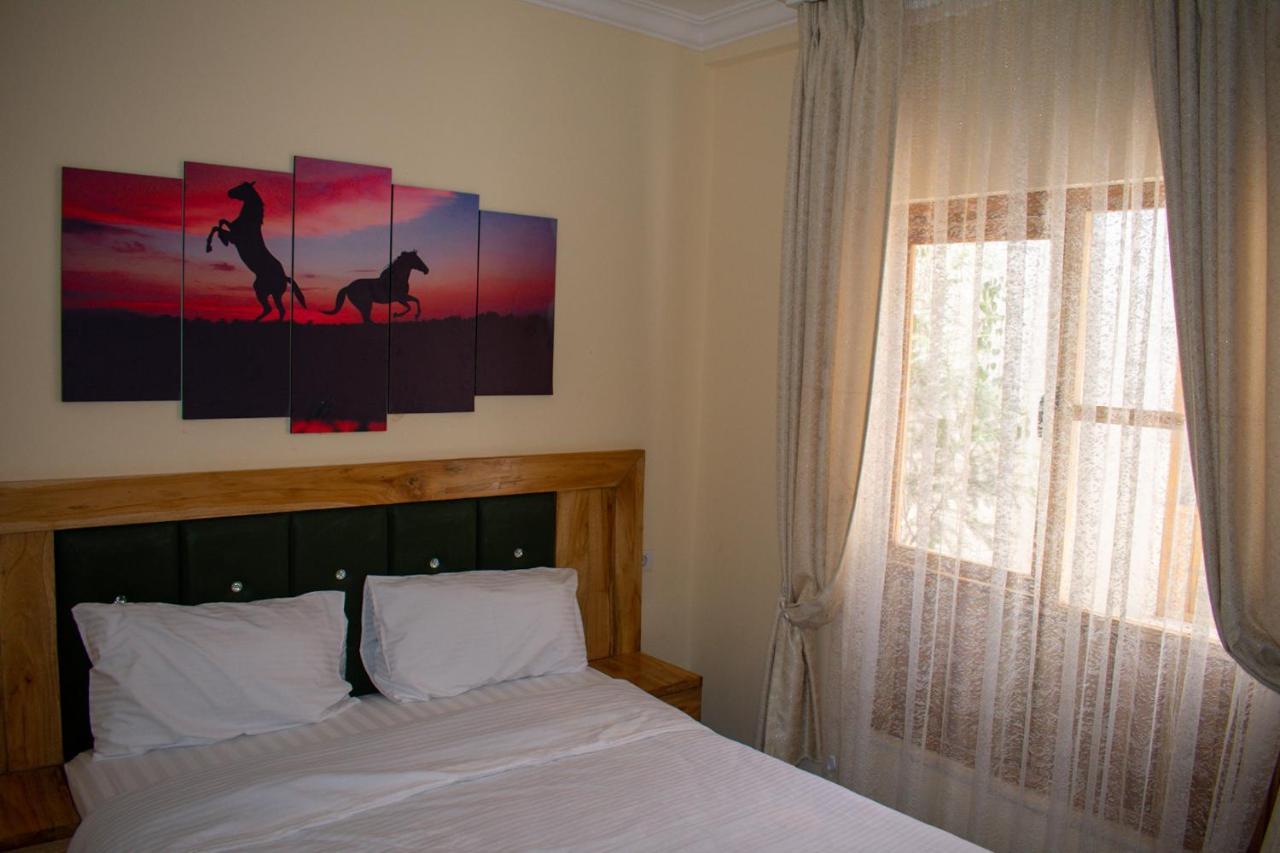 Choice Guest House 2 アジス・アベバ エクステリア 写真